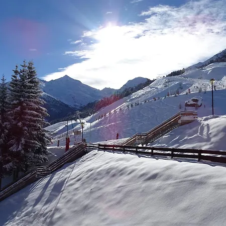 Apartment Lumineux Skis Aux Pieds Avec Balcon Et Wi-fi - Fr-1-182-8